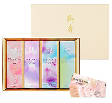 花とみどりのギフト券と花風 進物 三種・色芯ろうそく入セット